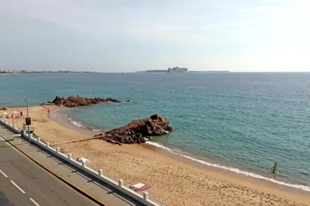 Vue mer, Villa pittoresque à Cannes avec piscine privée - Photo 25