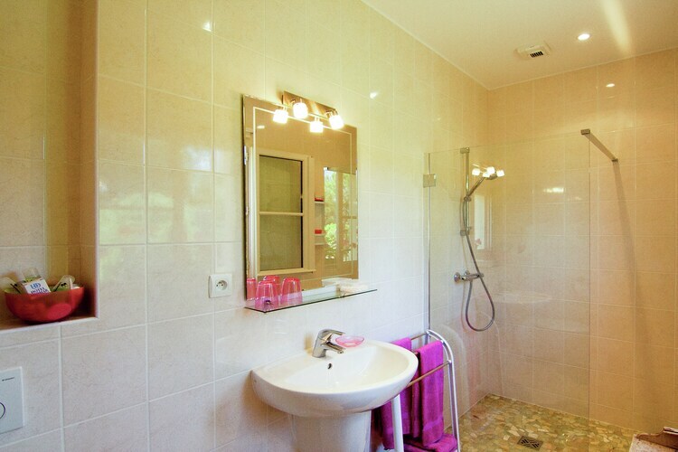 Villa 8 personnes avec piscine chauffée à Rouzède - Photo 23