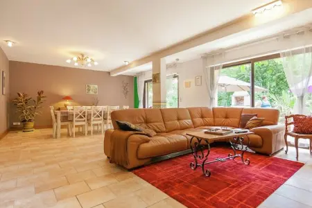 Les Raneaux : maison 12 pers., piscine chauffée et jeux : photo 3