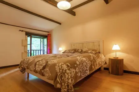 Les Raneaux : maison 12 pers., piscine chauffée et jeux : photo 4