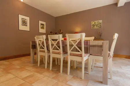 Les Raneaux : maison 12 pers., piscine chauffée et jeux : photo 6