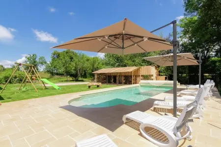 Les Raneaux : maison 12 pers., piscine chauffée et jeux : photo 11