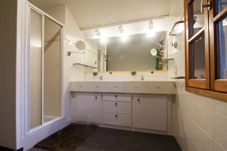 Les Raneaux : maison 12 pers., piscine chauffée et jeux : photo 24