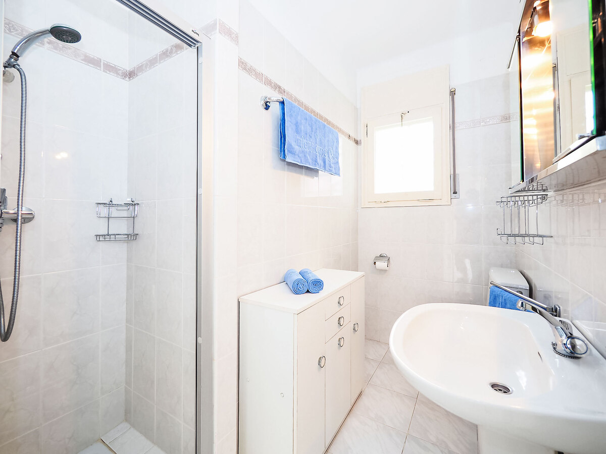 D'Ibis - Maison 3 chambres avec piscine à Empuriabrava - Photo 10