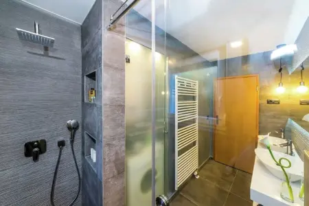 Villa Luna, Villa exquise avec piscine privée à Zadar - Photo 21