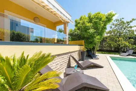 Villa Luna, Villa exquise avec piscine privée à Zadar - Photo 30