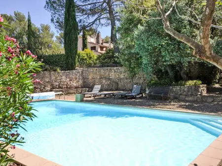 Kerkor : appartement 2 pièces avec piscine à Fuveau : photo 2