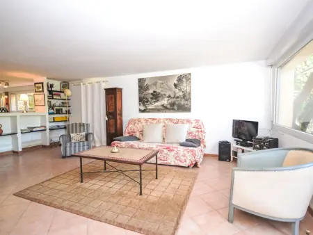 Kerkor : appartement 2 pièces avec piscine à Fuveau : photo 3