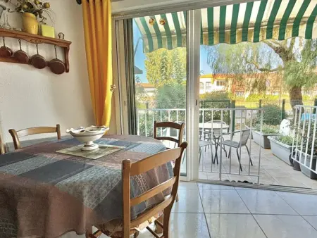 Location appartement de vacances à La Londe les Maures