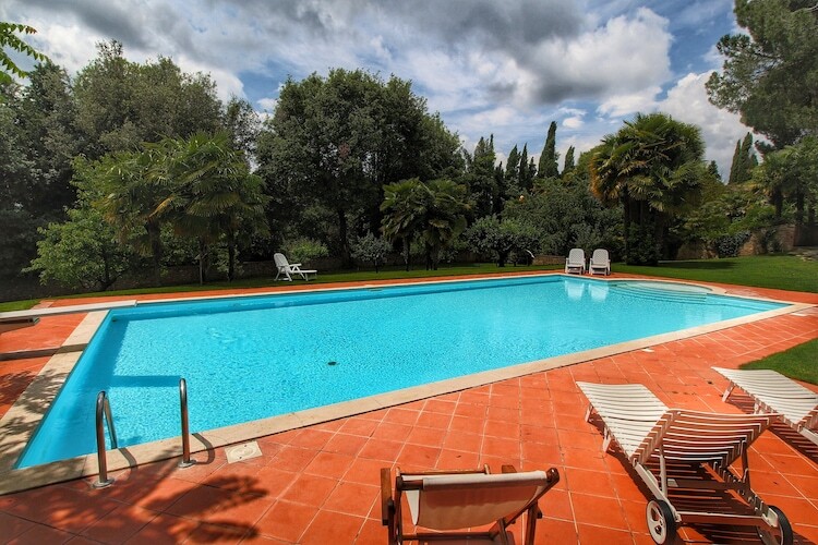 Gîte rural à Sinalunga avec piscines et terrasse - Photo 9