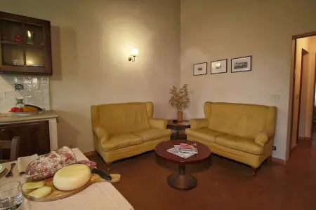 Villa Paulonia à Sinalunga, 2 chambres et piscines