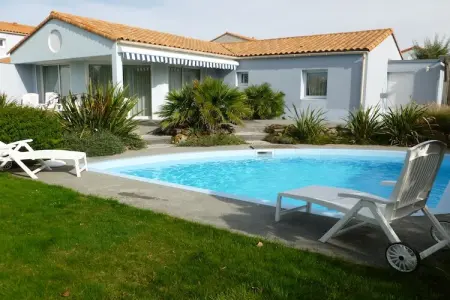 Acacia 6 with pool, Villa en France avec piscine chauffée - Photo 3