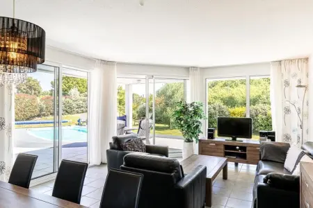 Acacia 6 with pool, Villa en France avec piscine chauffée - Photo 33