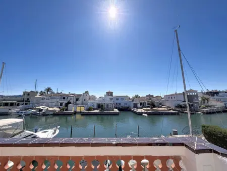 Salins, Maison 8 personnes à Empuriabrava - Photo 4