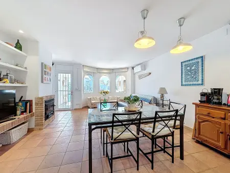 Salins, Maison 8 personnes à Empuriabrava - Photo 6