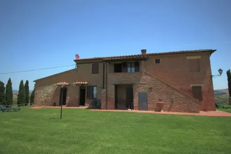 Gîte Arbia : ferme 8 pers, piscine et jardin en Toscane : photo 7