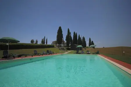 Gîte Arbia : ferme 8 pers, piscine et jardin en Toscane : photo 10