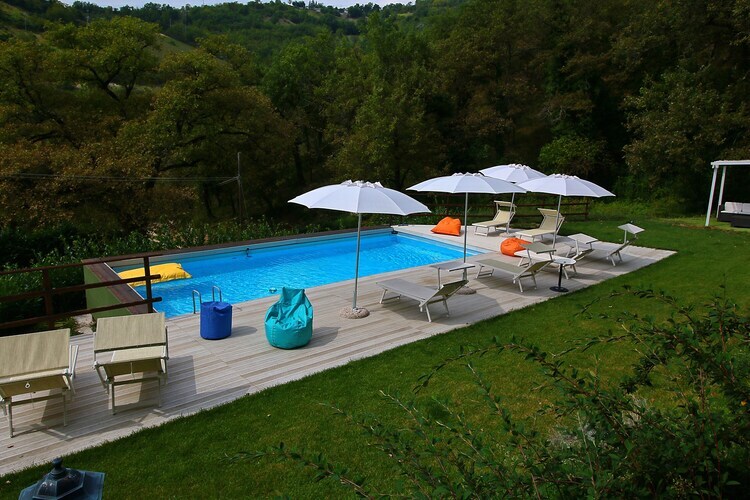 Casa Argento, villa avec piscine panoramique à Fabriano - Photo 12