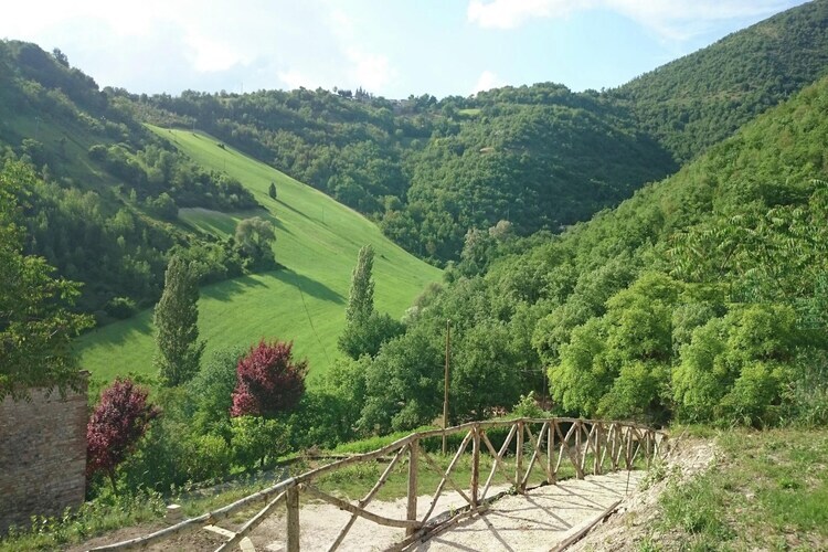 Casa Argento, villa avec piscine panoramique à Fabriano - Photo 36