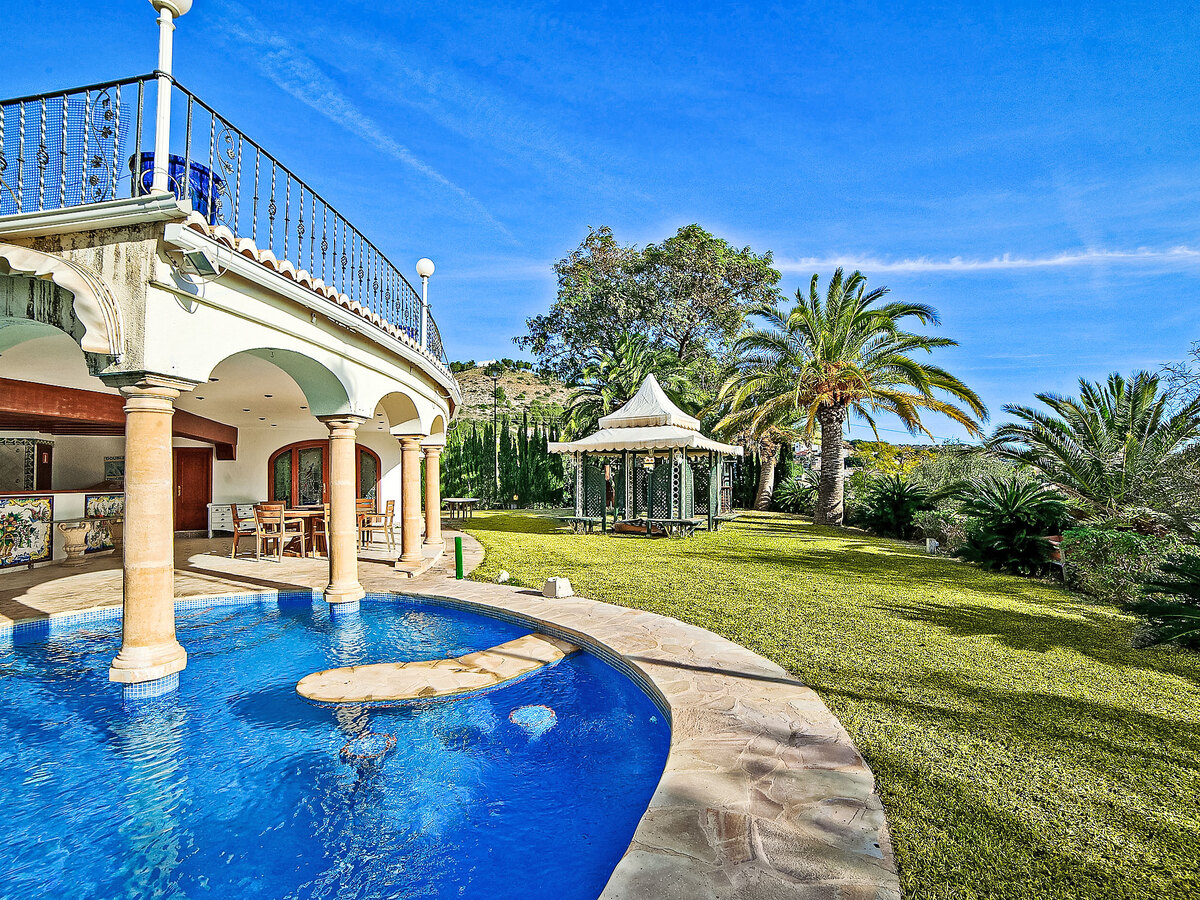 Villa St Anthony – 980 m², piscine et vue mer panoramique à Javea - Photo 2