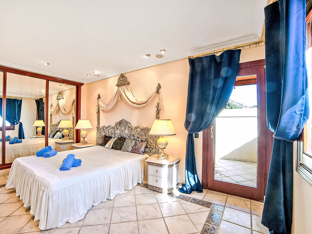 Villa St Anthony – 980 m², piscine et vue mer panoramique à Javea - Photo 8
