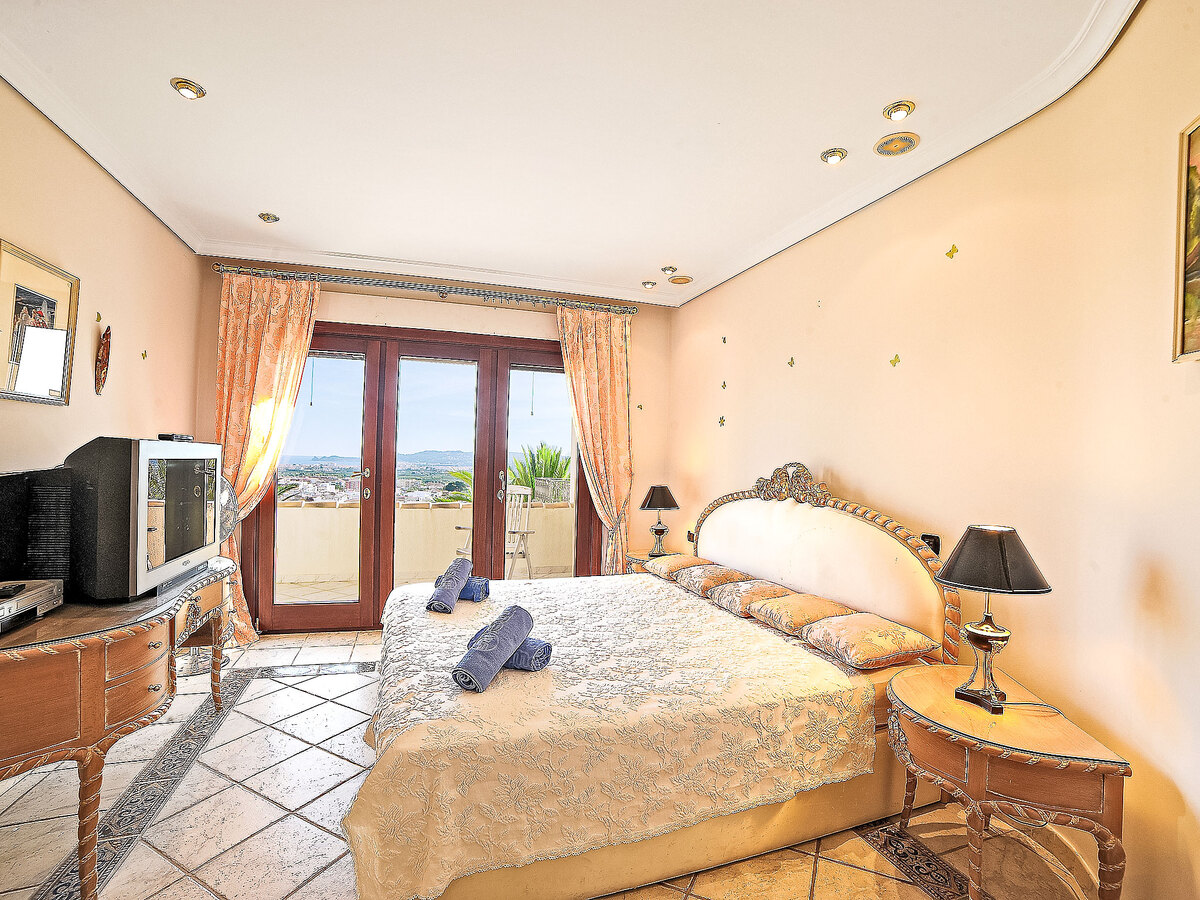 Villa St Anthony – 980 m², piscine et vue mer panoramique à Javea - Photo 11