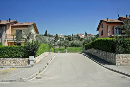 Bardolino Ventitre, Maison Bardolino avec Piscine près du Lac - Photo 1