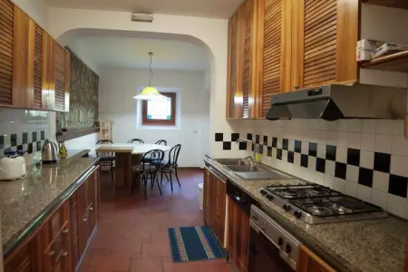 Villa Stia – 6 chambres, piscine chauffée et vue sur la vallée : photo 17
