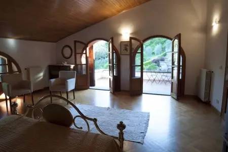 Villa Stia – 6 chambres, piscine chauffée et vue sur la vallée : photo 22