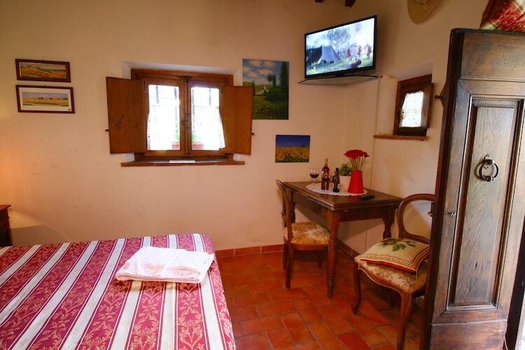 Chalet indépendant en Toscane avec piscine commune - Photo 22