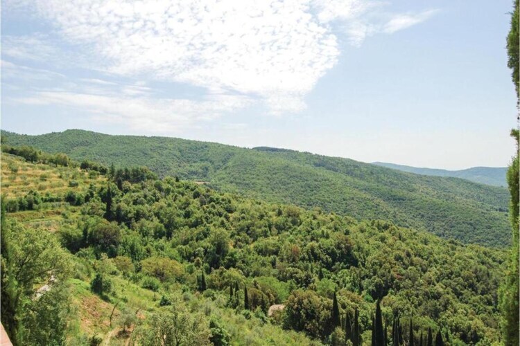 Chalet indépendant en Toscane avec piscine commune - Photo 36
