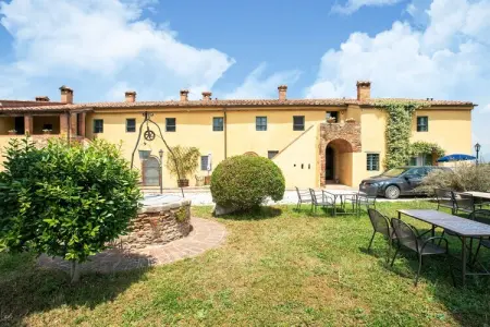 Il Bosco, Appartement attrayant à Collesalvetti avec jardin - Photo 5