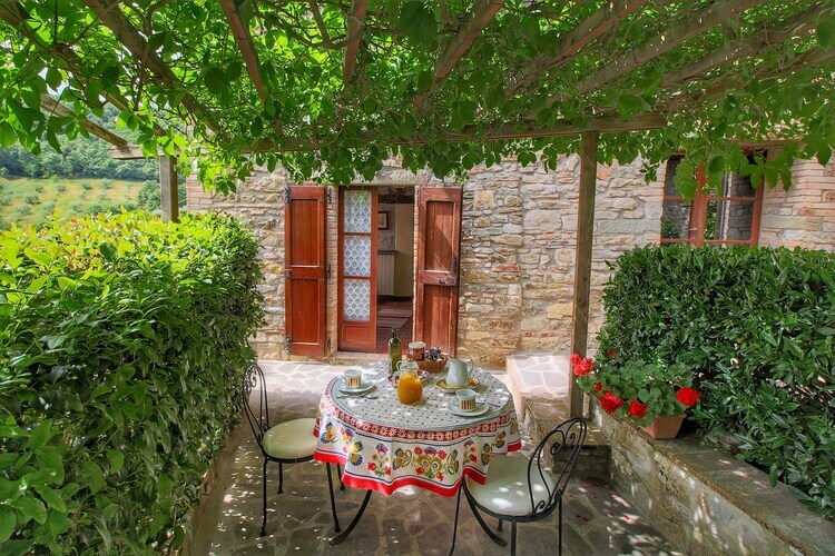 La Pergola, gîte pour 2 avec piscine en Ombrie - Photo 23