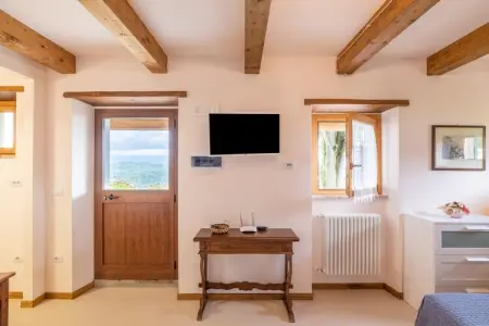Casa Cipresso, gîte 2 pers. dans une tour du XVe siècle : photo 10
