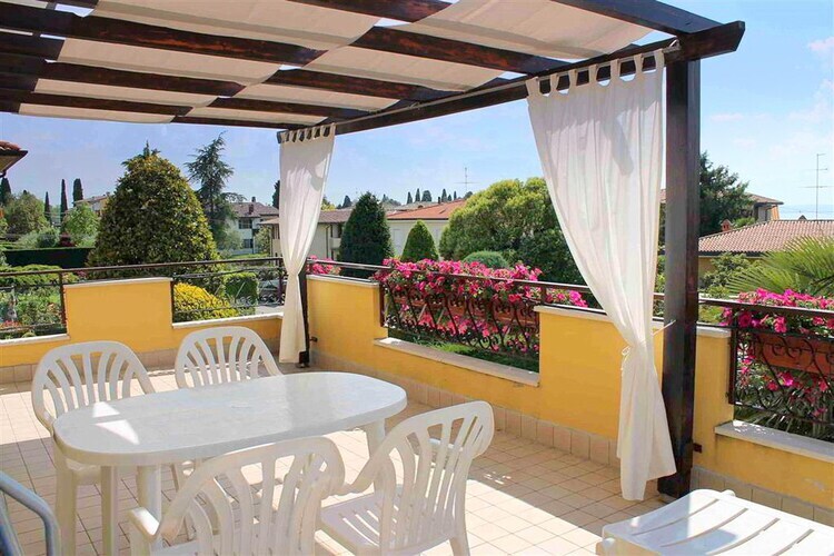 Argentina Quattro à Lazise : appartement avec piscine - Photo 24