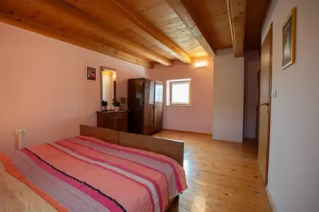 Vieille maison de vacances à Peresiji avec piscine - Photo 13