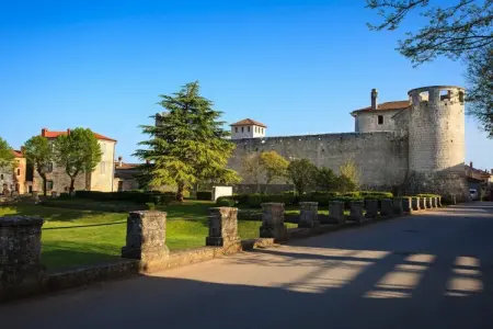 Vieille maison de vacances à Peresiji avec piscine - Photo 27