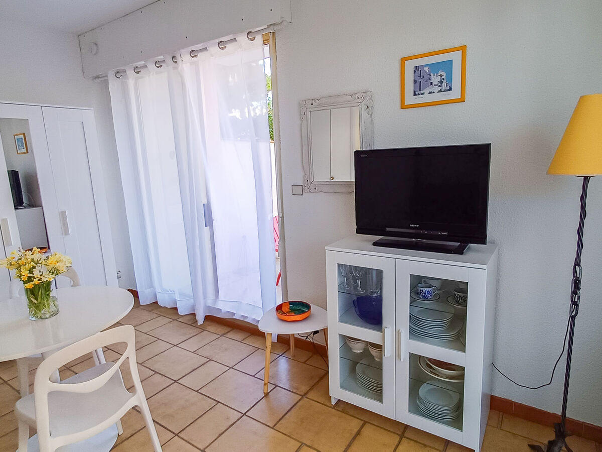 Studio Antares avec terrasse 30 m² à Cavalaire - Photo 10