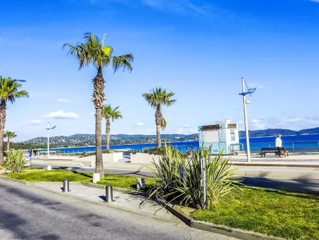 Location appartement à Cavalaire,  Antares