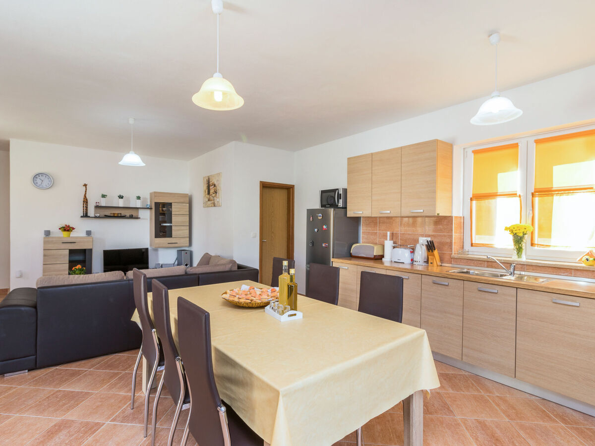 Antoni – Maison 6 pers. avec piscine privée à Pićan - Photo 10