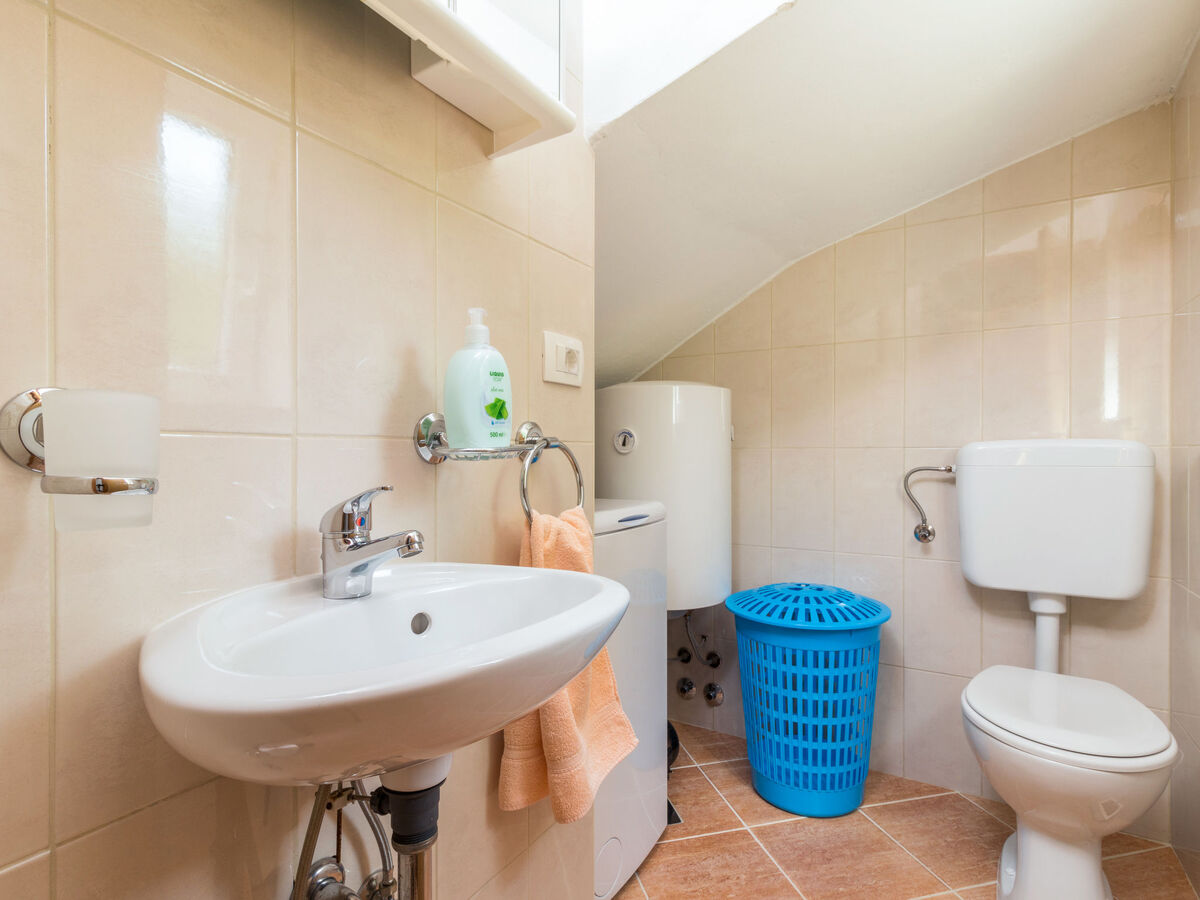 Antoni – Maison 6 pers. avec piscine privée à Pićan - Photo 17