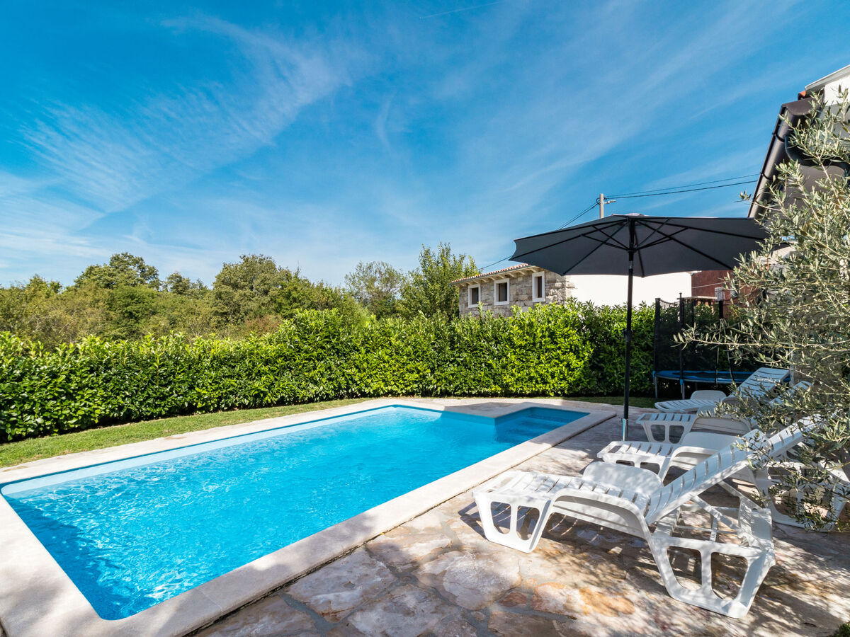 Antoni – Maison 6 pers. avec piscine privée à Pićan - Photo 22