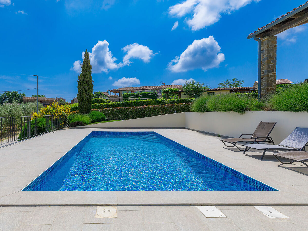 Villa Stuartma, 4 chambres avec piscine privée à Buje - Photo 12