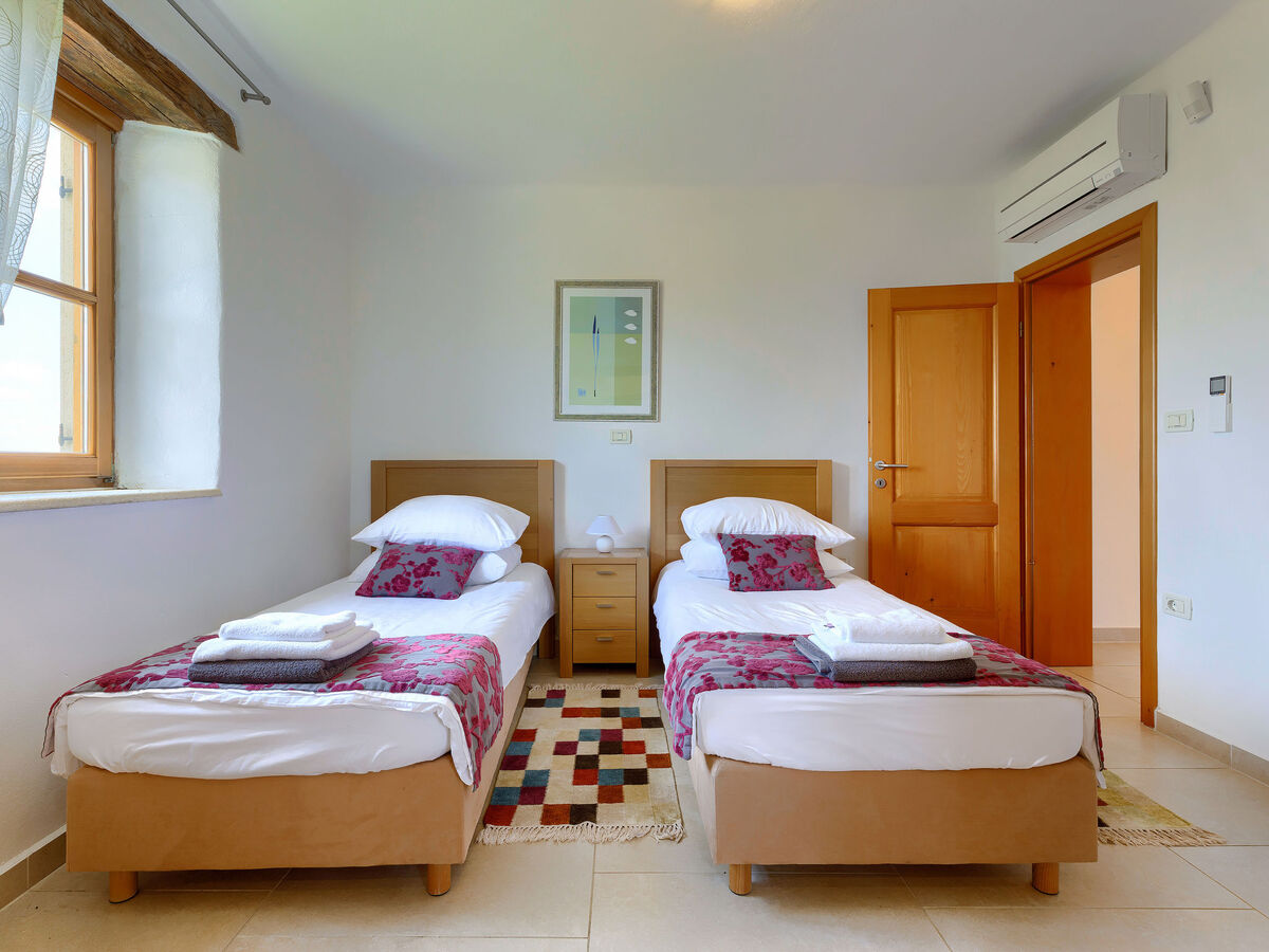 Villa Stuartma, 4 chambres avec piscine privée à Buje - Photo 19