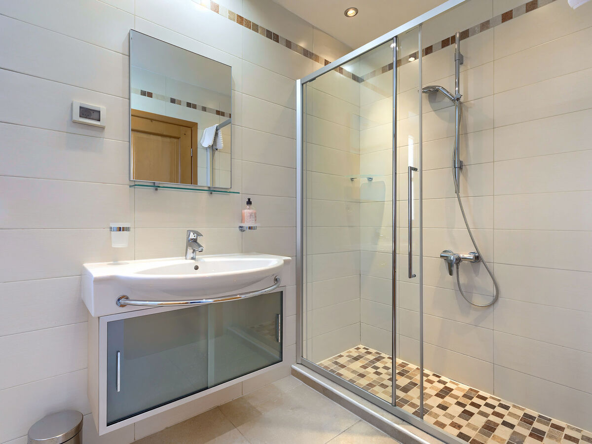 Villa Stuartma, 4 chambres avec piscine privée à Buje - Photo 30