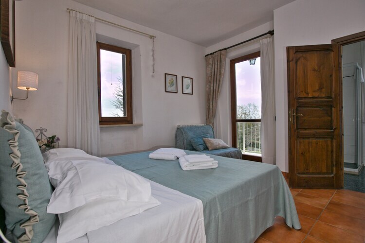 Maison Sassetta Castagno, 8 pers., vue vallée et piscine - Photo 19