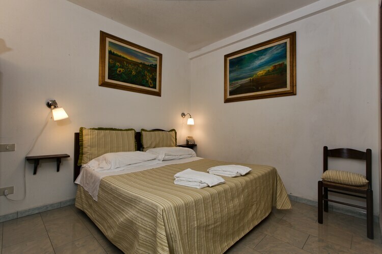Quercia Fresia, villa années 60 avec piscine - Photo 14