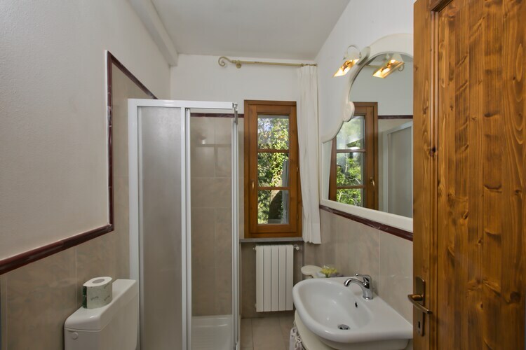 Quercia Fresia, villa années 60 avec piscine - Photo 16