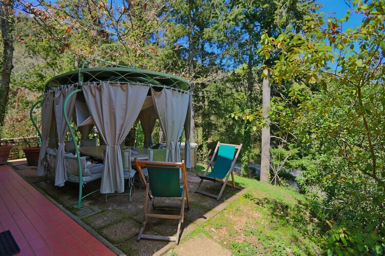 Quercia Fresia, villa années 60 avec piscine - Photo 19
