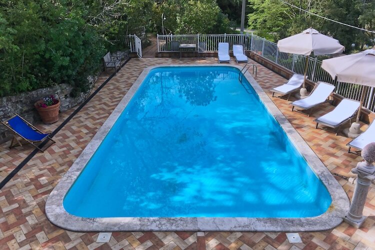 Quercia Gardenia – Maison Sassetta, piscine et jardin - Photo 1